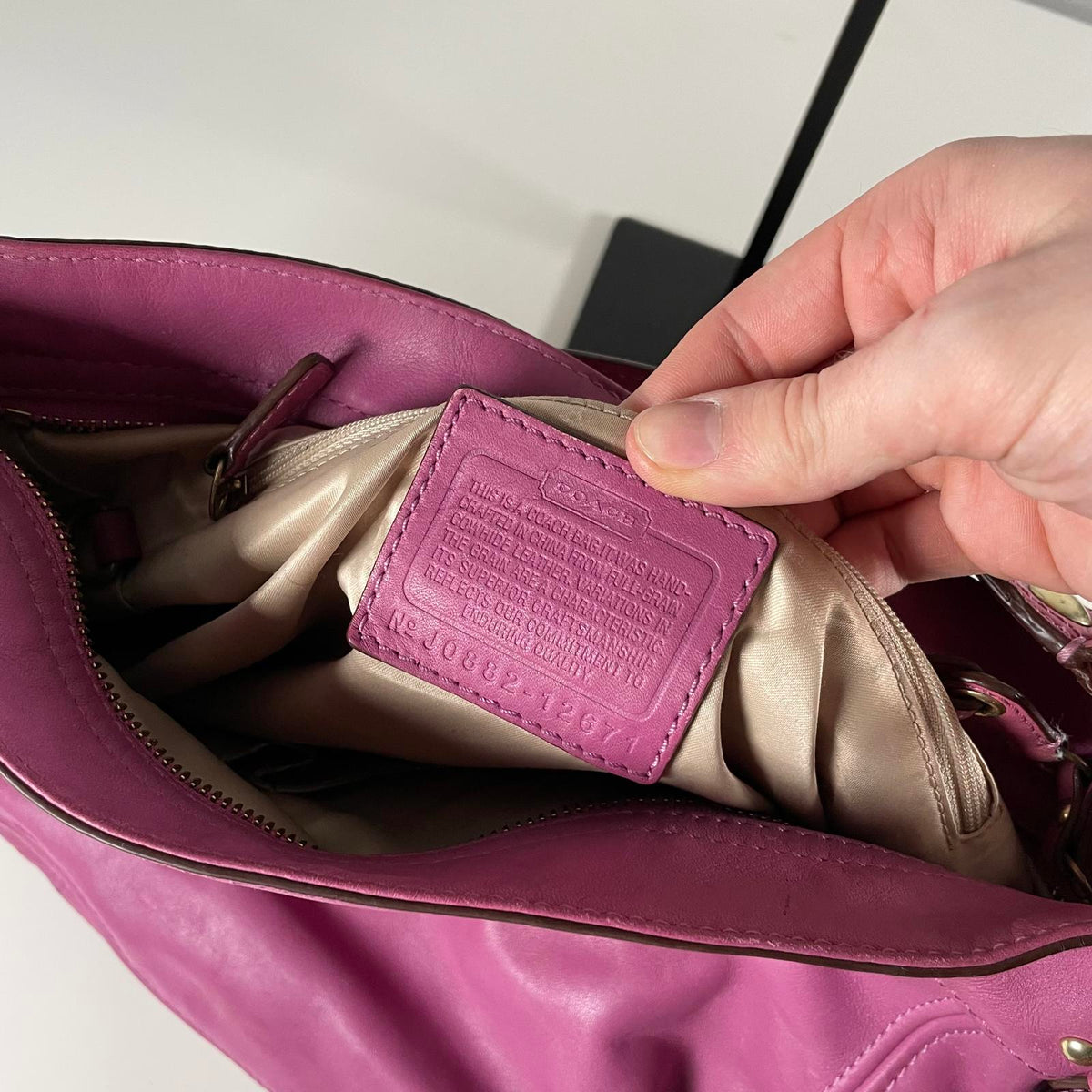 Coach Pink Leather Zoe Hobo Shoulder Bag JO882-12671