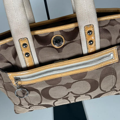 Coach Daisy Carryall Tote Bag Beige Yellow Shoulder Bag E1193-F14878