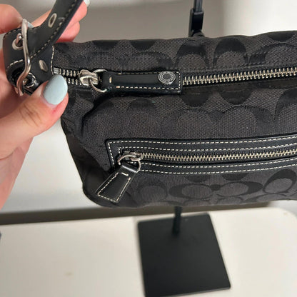 Signature Sufflette Coach Black Monogram Print Handbag A06W-6044