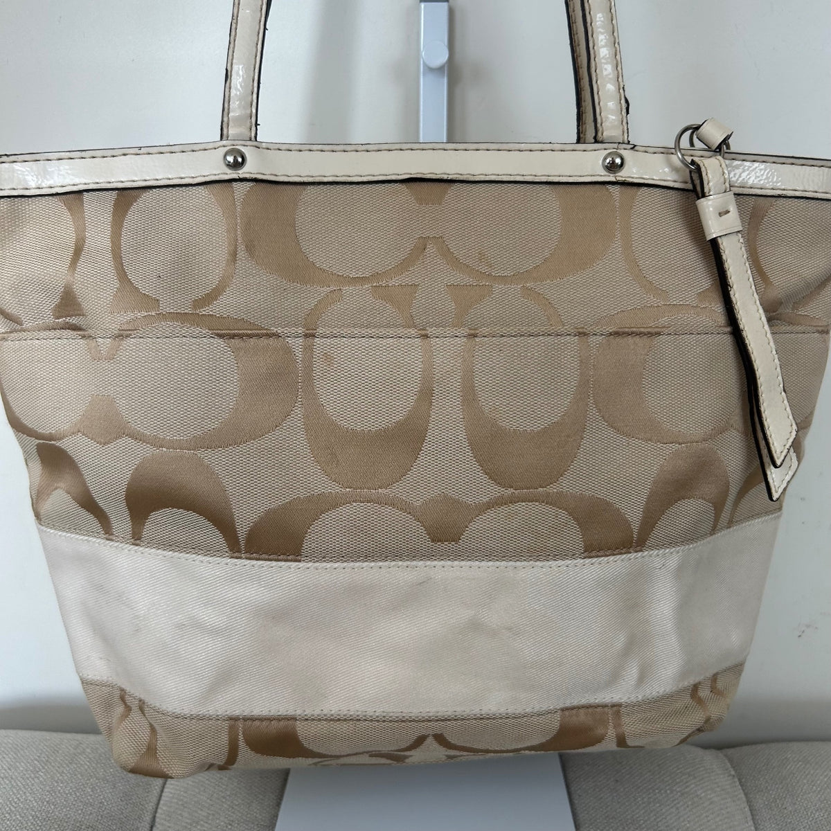 Coach Beige Signature Stripe Tote Shoulder Bag A1276-F19046