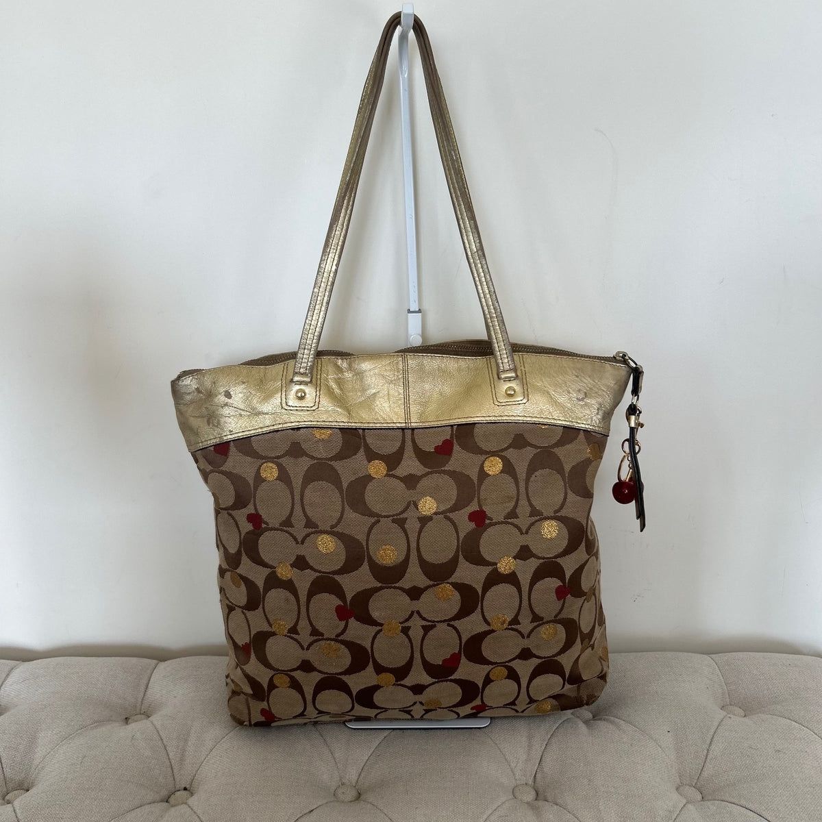 Coach Gold Heart Tote Bag J1194-F18870