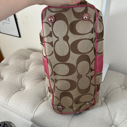 Coach Beige Pink Stripe 3 Compartment Kisslock Shoulder Bag B1171-F17424