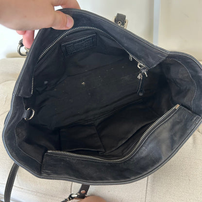 Coach East West Black Leather Shoulder Bag E0882-F12343