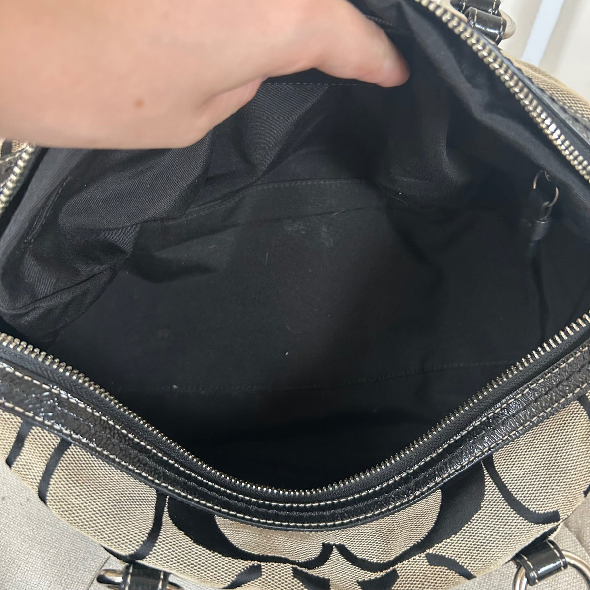 Coach Black Signature Monogram Stripe Tote Shoulder Bag M0926-F13551