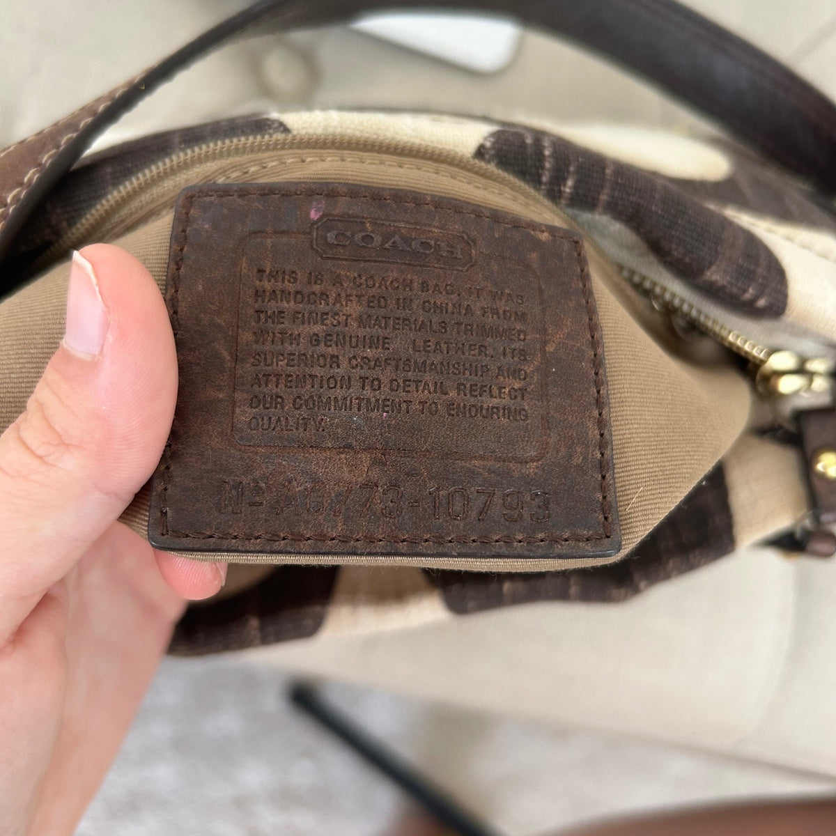 Rare Coach Beige & Brown Linen Carly Shoulder Bag A0773-10793