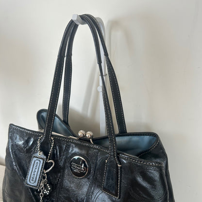 Coach Black Patent 3 Compartment Shoulder Bag Kisslock Middle E1182-F15653