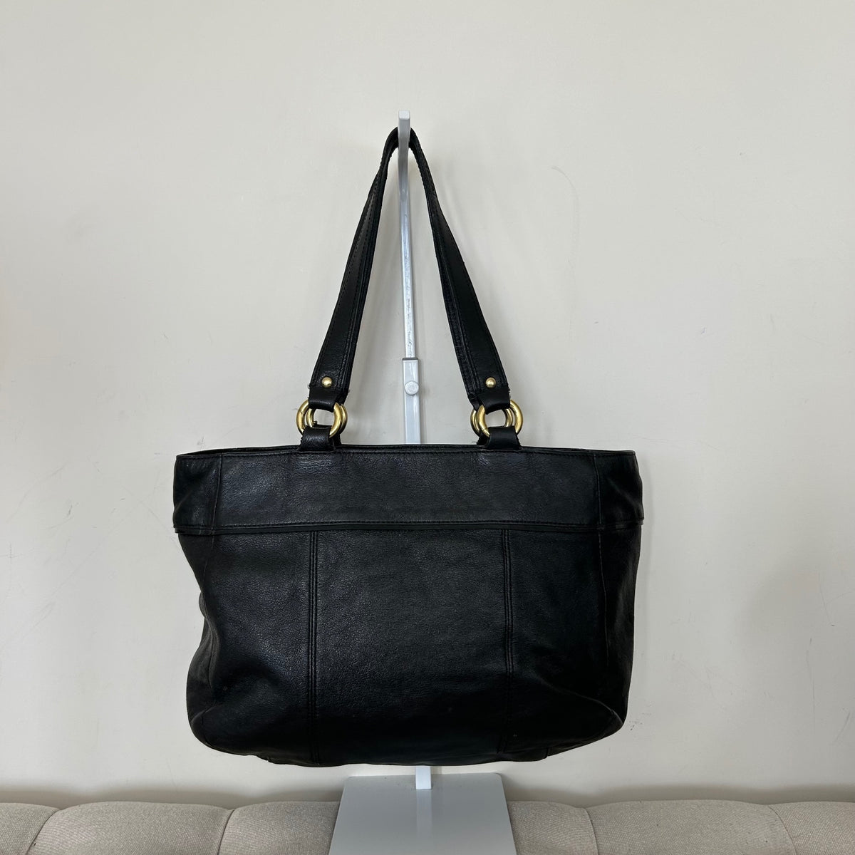 Coach Black Leather Gold Studded Shoulder Bag Handbag Purse F1094-F15235