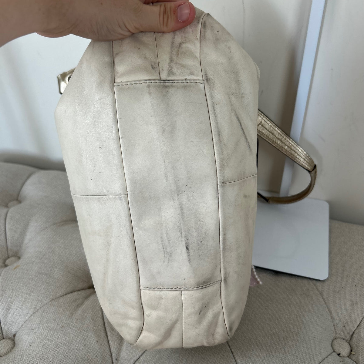 Coach White Leather Soho Buckle Front 3 Compartment Shoulder Bag H1126-F17219