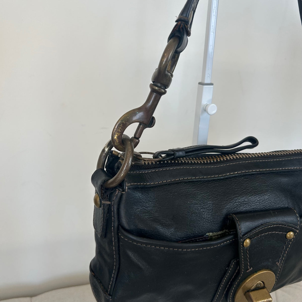 Coach Legacy Black Shoulder Bag Gold Turnlock F063-10326