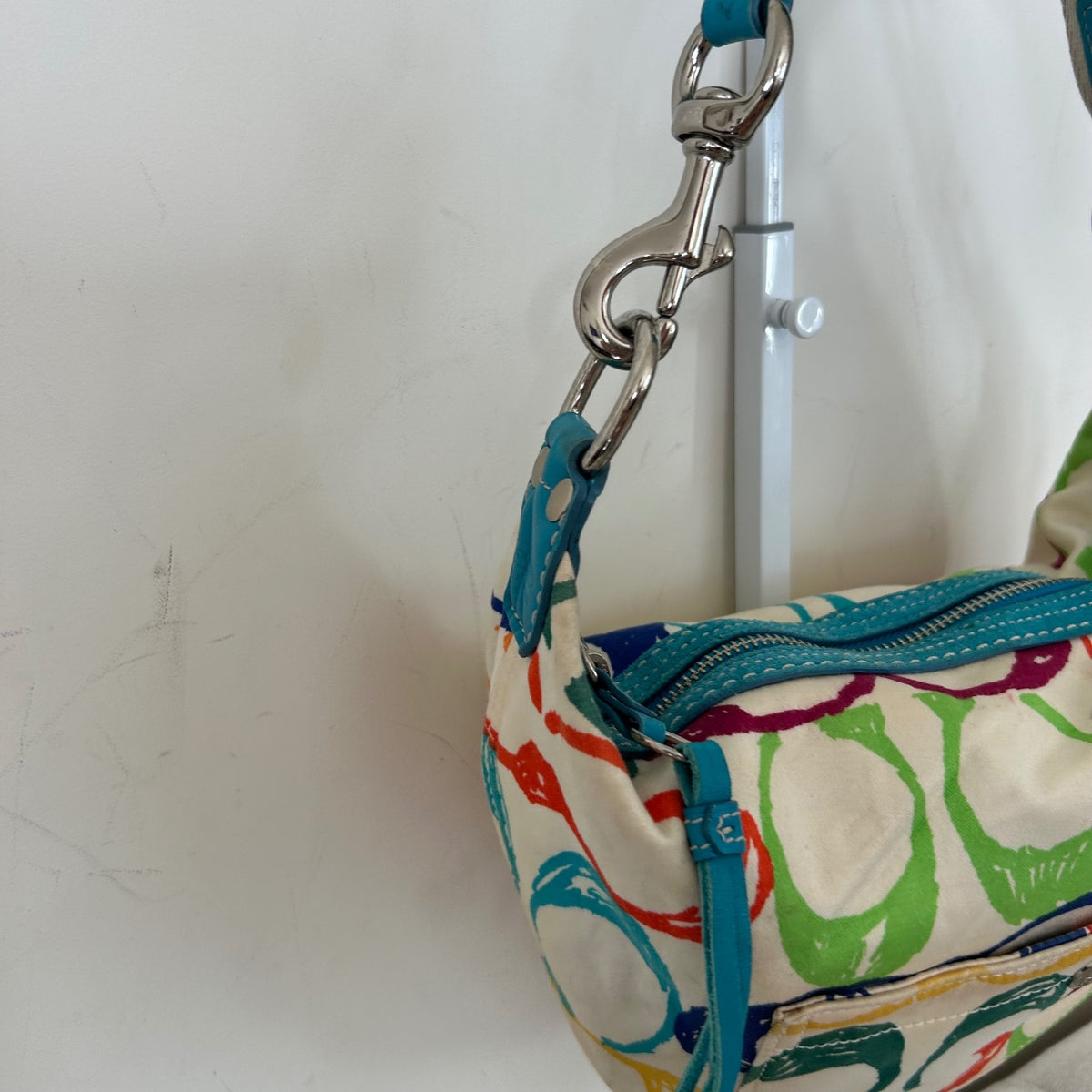 Coach Scribble White Patent Leather Hobo Shoulder Bag M04J-5657