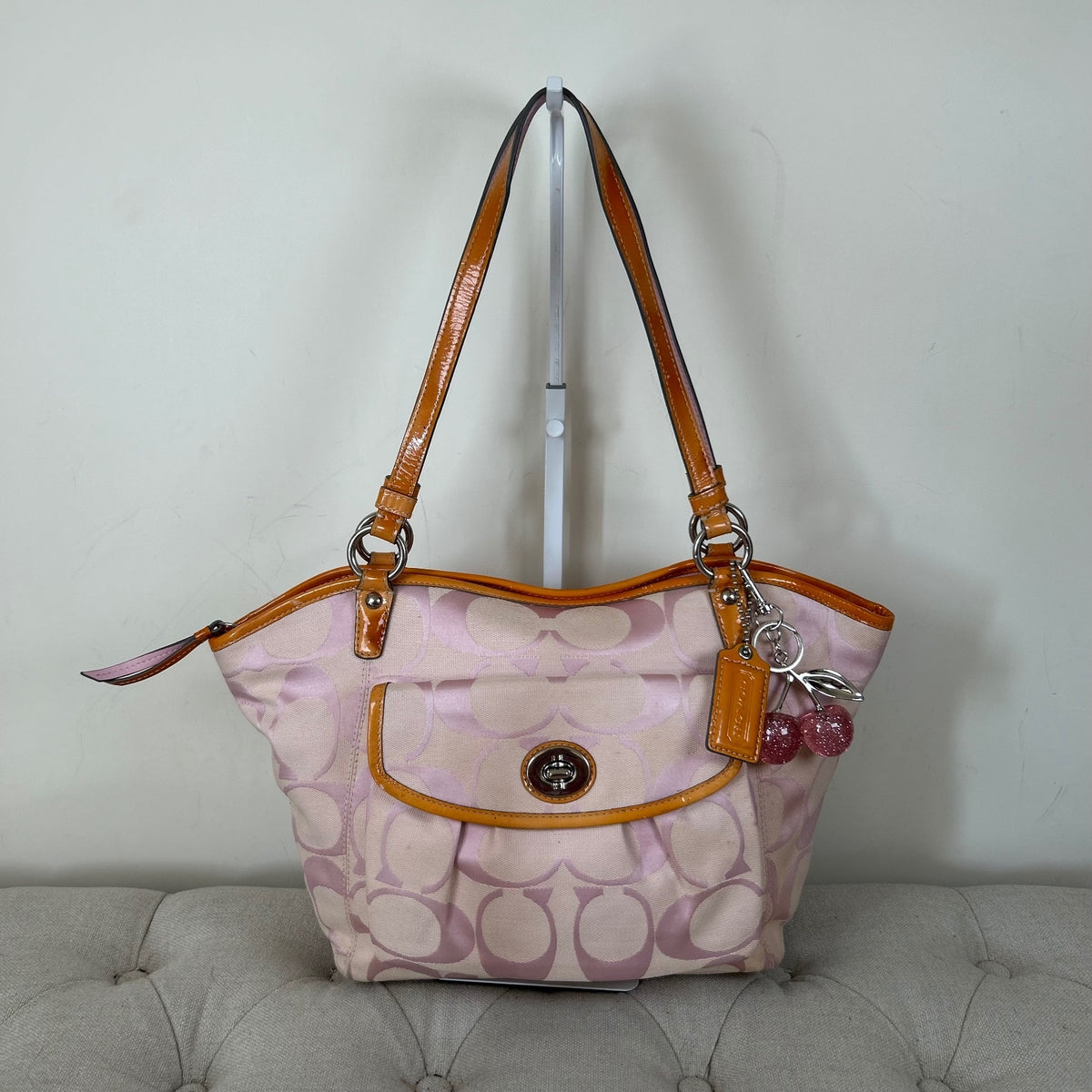 Coach Pink Monogram Turnlock Tote Shoulder Bag B1067-F14659