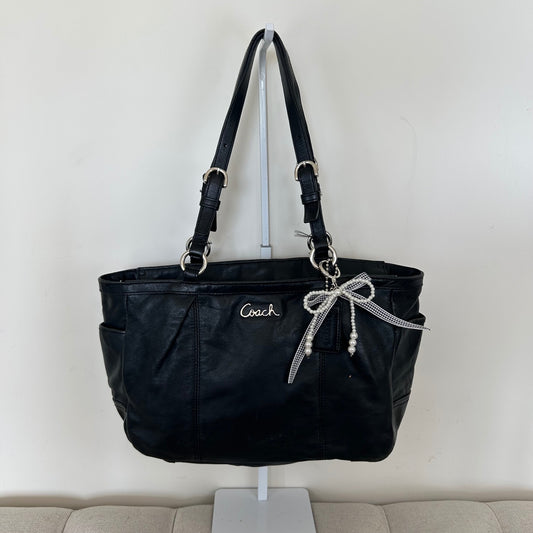 Coach Black Leather East/West Shoulder Tote Bag F1173-F17721