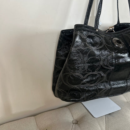 Coach Black Patent Leather 3 Compartment Kisslock Shoulder Bag J1276-F19215