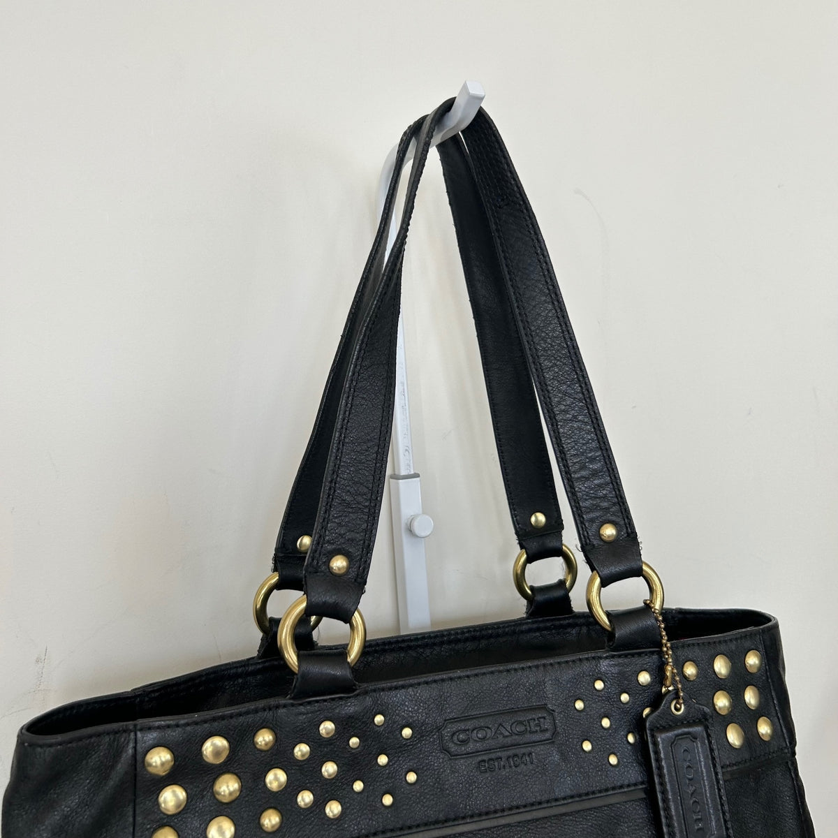 Coach Black Leather Gold Studded Shoulder Bag Handbag Purse F1094-F15235