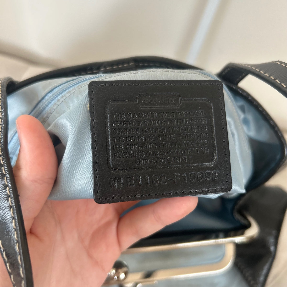 Coach Black Patent 3 Compartment Shoulder Bag Kisslock Middle E1182-F15653