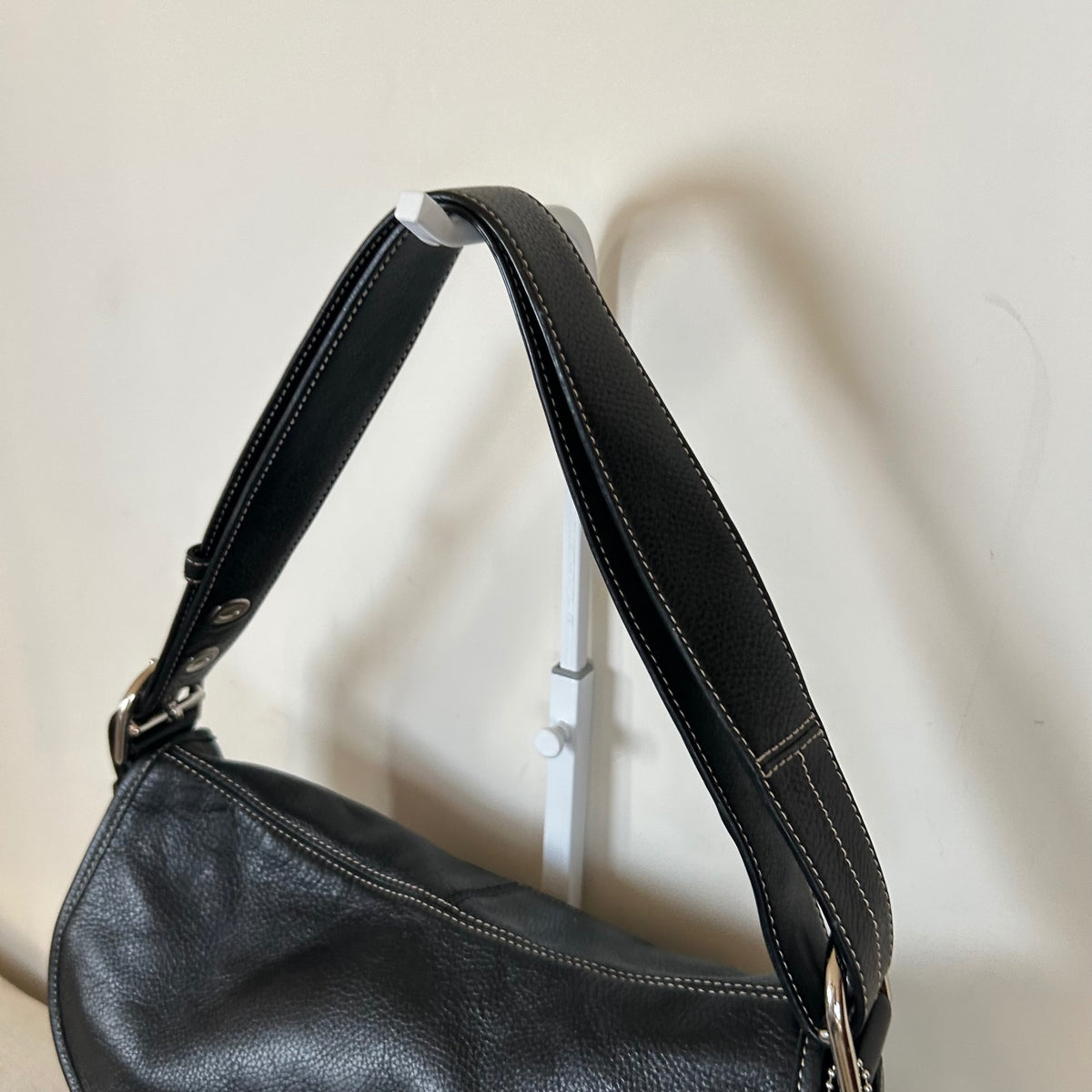 Coach Black Pebbled Leather Shoulder Bag Silver Turnlock C1069-F15065