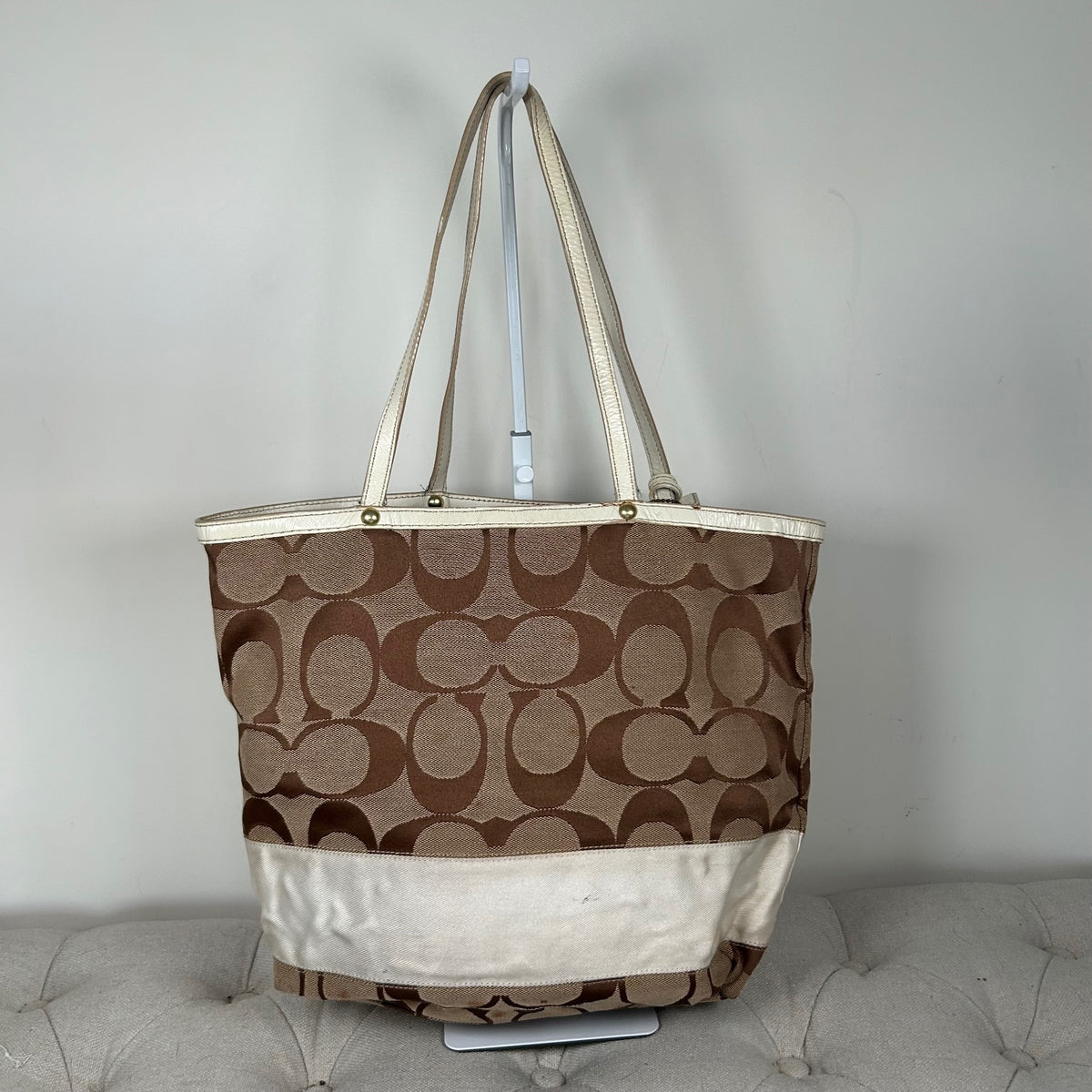Coach Beige Signature Stripe Canvas Tote Shoulder Bag J0668-10125