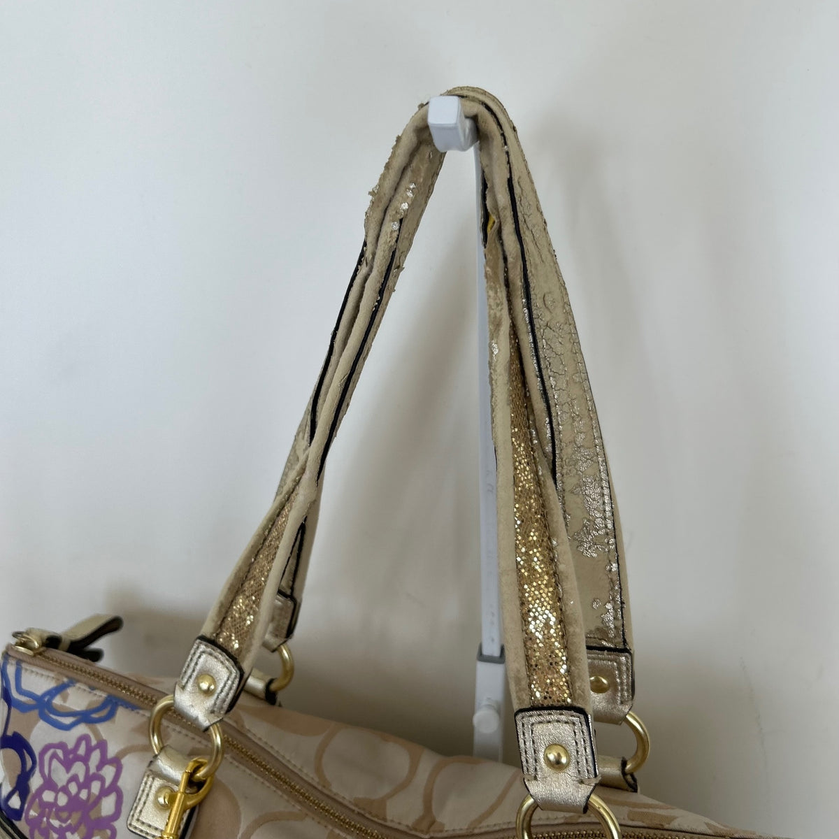 Coach Poppy Beige Flower Detail Shoulder Bag K1259-F20794