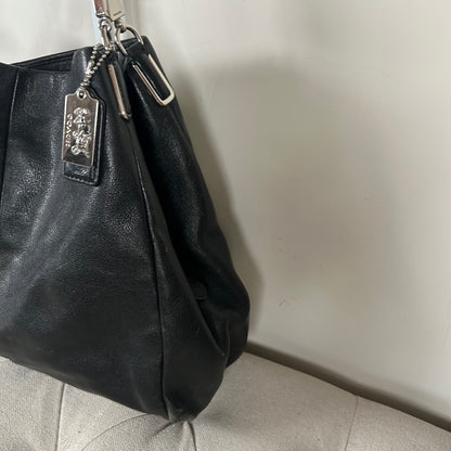 Coach Black Leather 3 Compartment Shoulder Bag E1376-26224