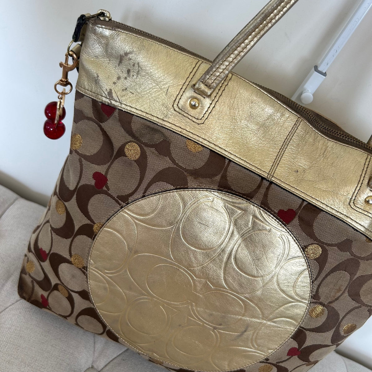Coach Gold Heart Tote Bag J1194-F18870