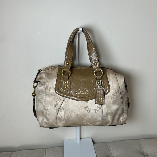 Coach Ashley Beige Signature Monogram Handbag Shoulder Bag A1394-F20027