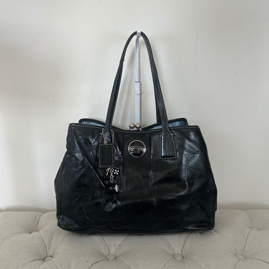 Coach Black Patent 3 Compartment Shoulder Bag Kisslock Middle E1182-F15653
