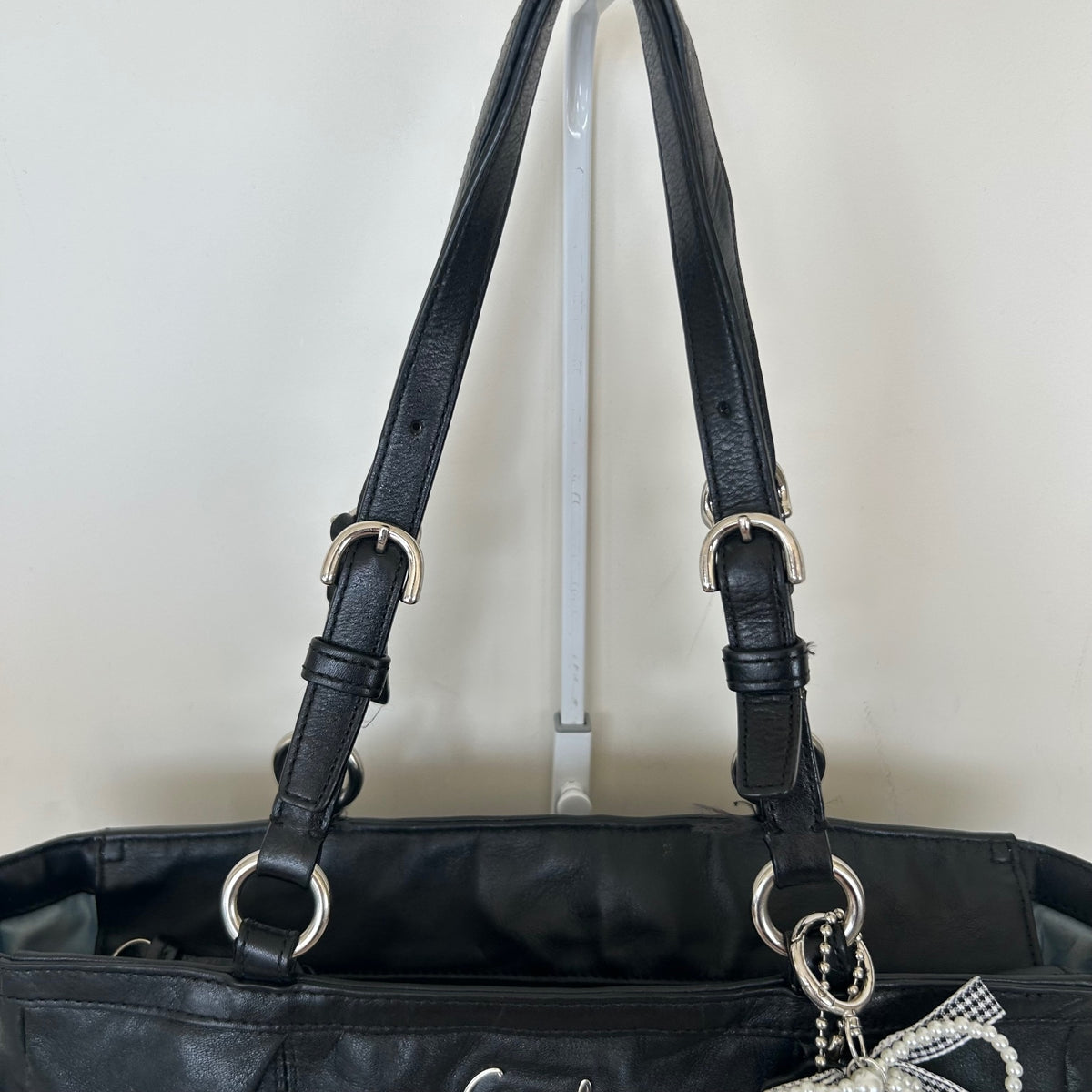 Coach Black Leather East/West Shoulder Tote Bag F1173-F17721