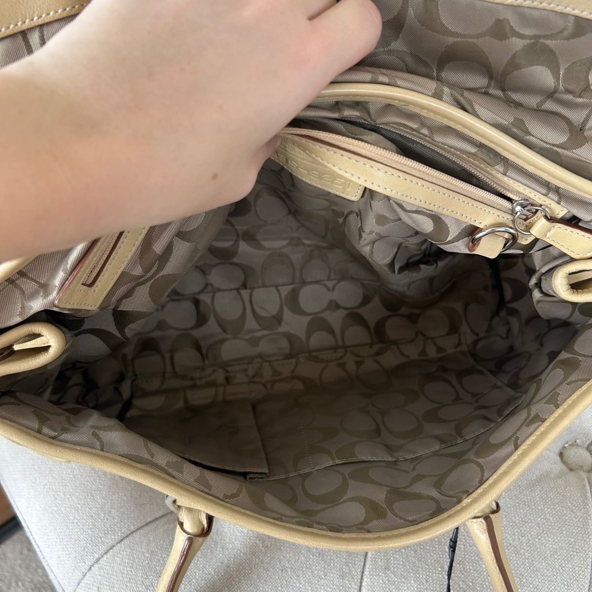 Coach Cream Beige Leather Soho Shoulder Bag M3S-9251