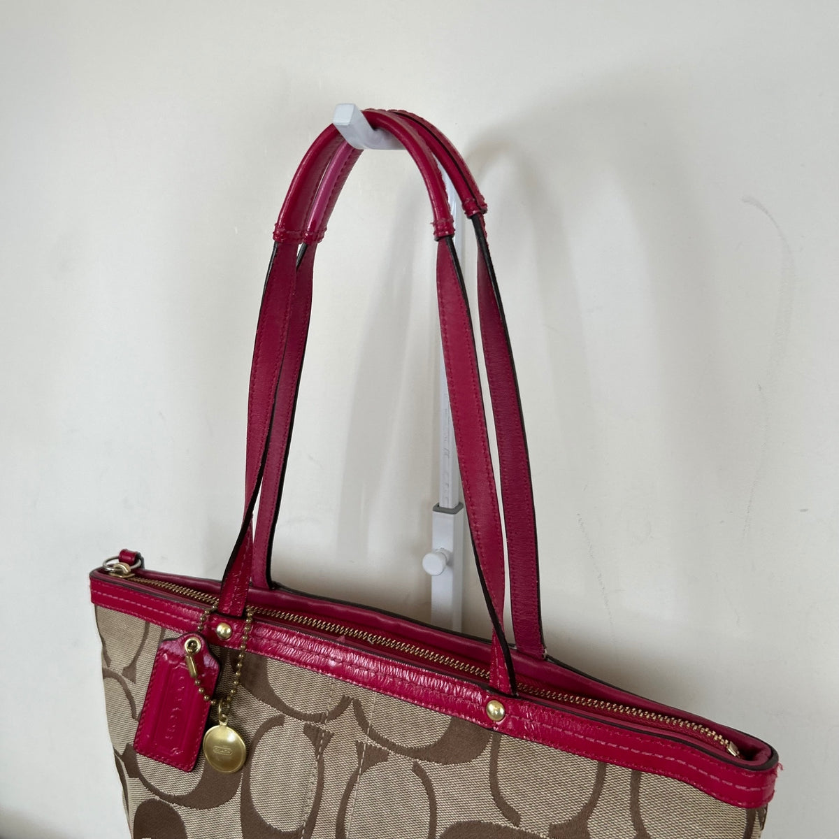 Coach Brown Signature Monogram Patent Pink Stripe Tote Shoulder Bag D0868-12429