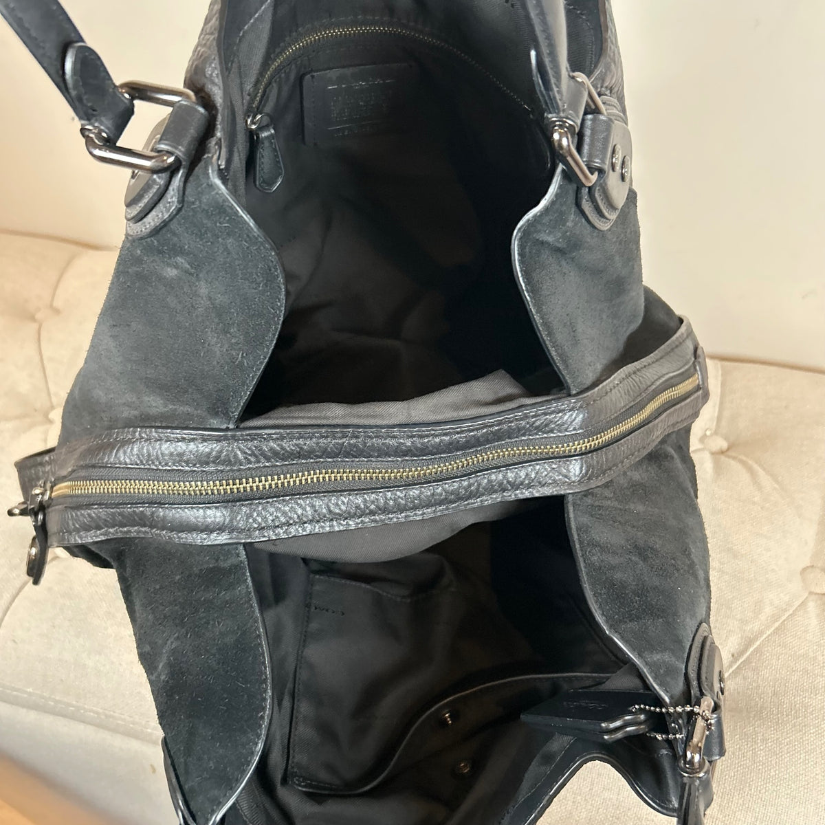Coach Black Leather & Suede 3 Compartment Shoulder Bag E1750-57647