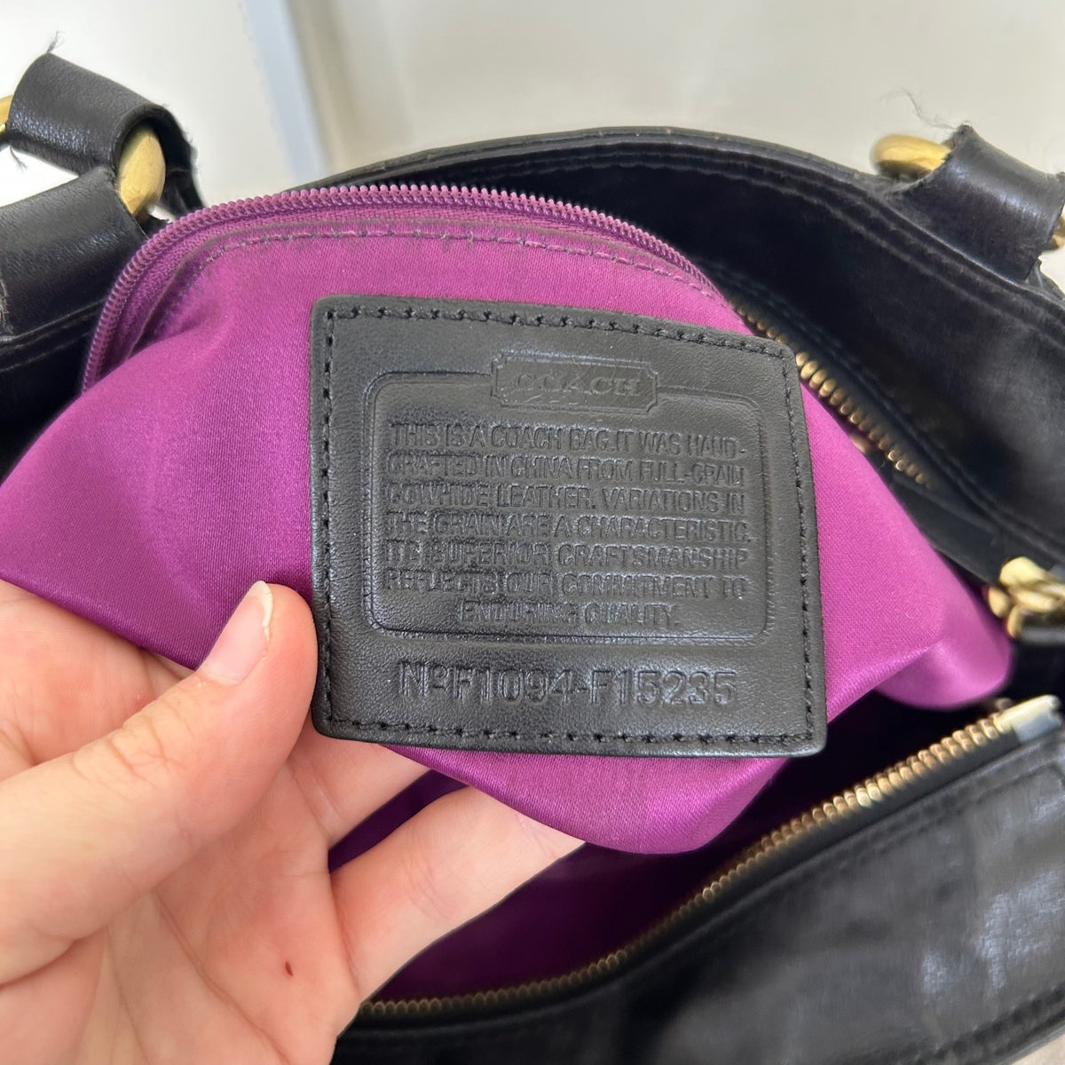 Coach Black Leather Gold Studded Shoulder Bag Handbag Purse F1094-F15235