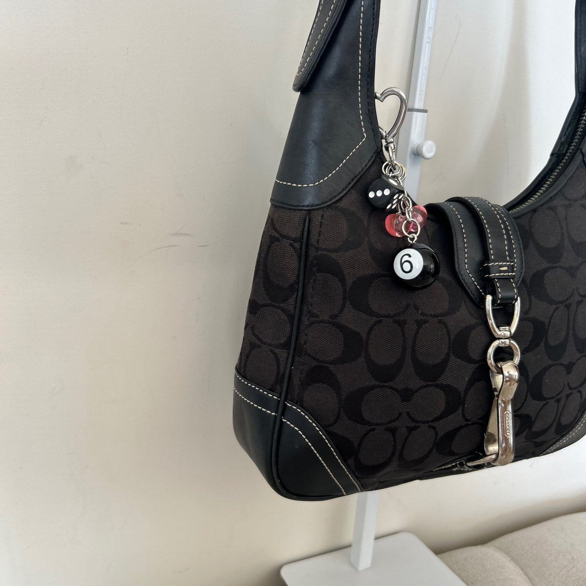 Coach Hampton Black Leather Shoulder Bag Silver Buckle E05K-8K02