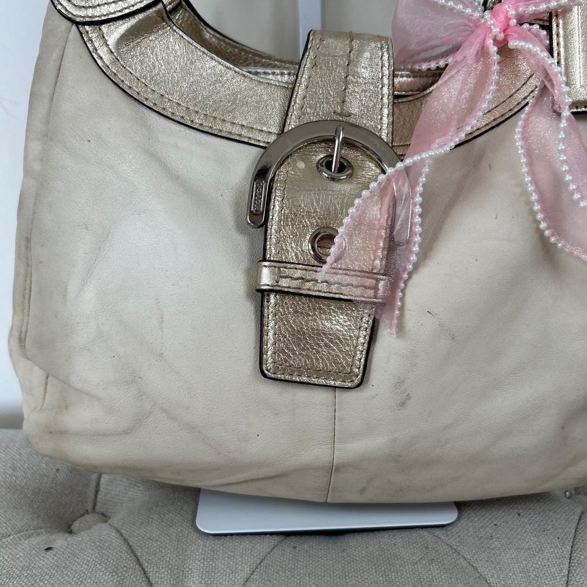 Coach White Leather Soho Buckle Front 3 Compartment Shoulder Bag H1126-F17219