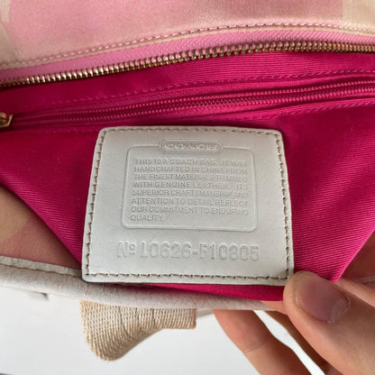 Coach Hampton Scribble Pink Shoulder Bag Y2K L0626-F10805