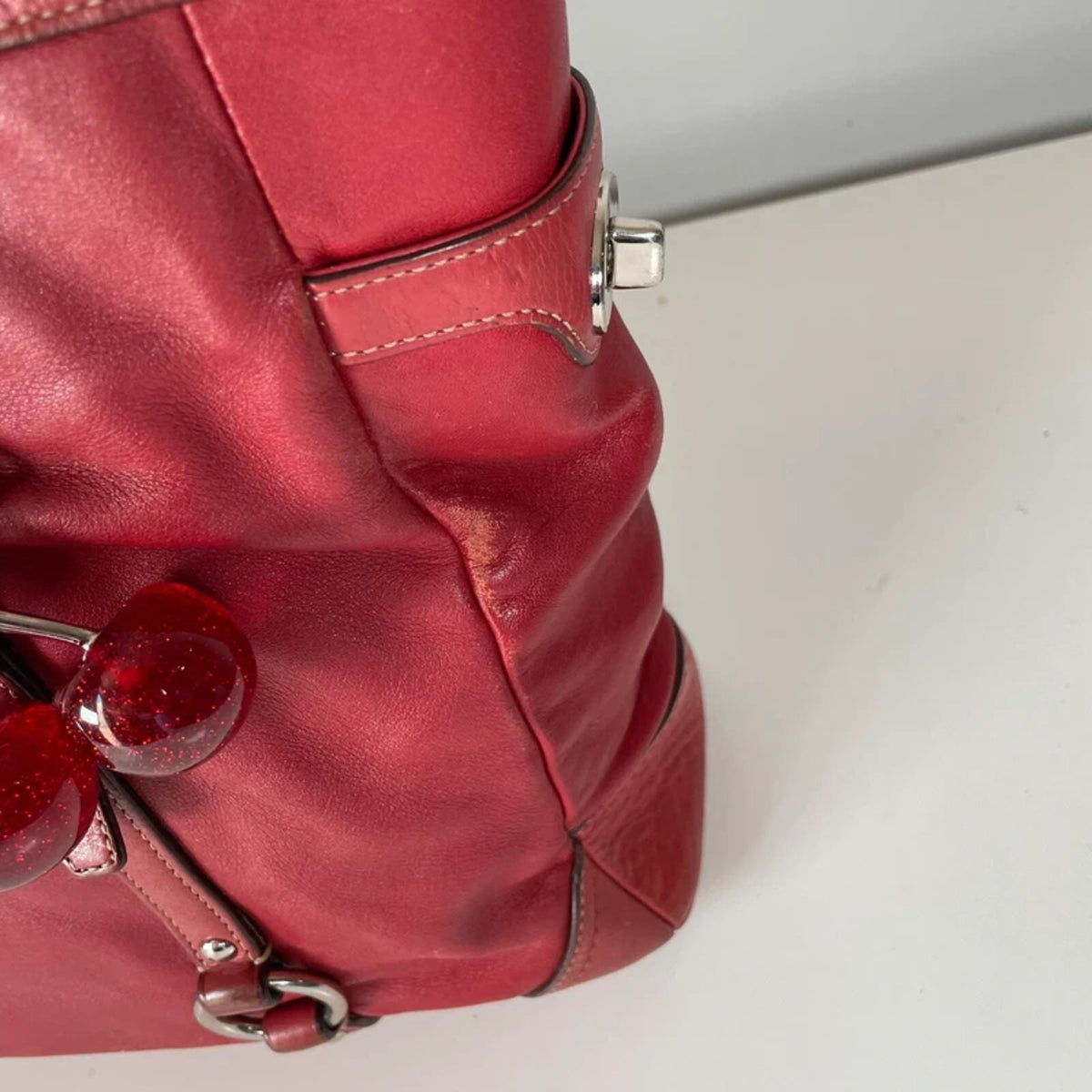 Coach Gallery Cherry Red Leather Shoulder Bag Y2K F0863-F11525