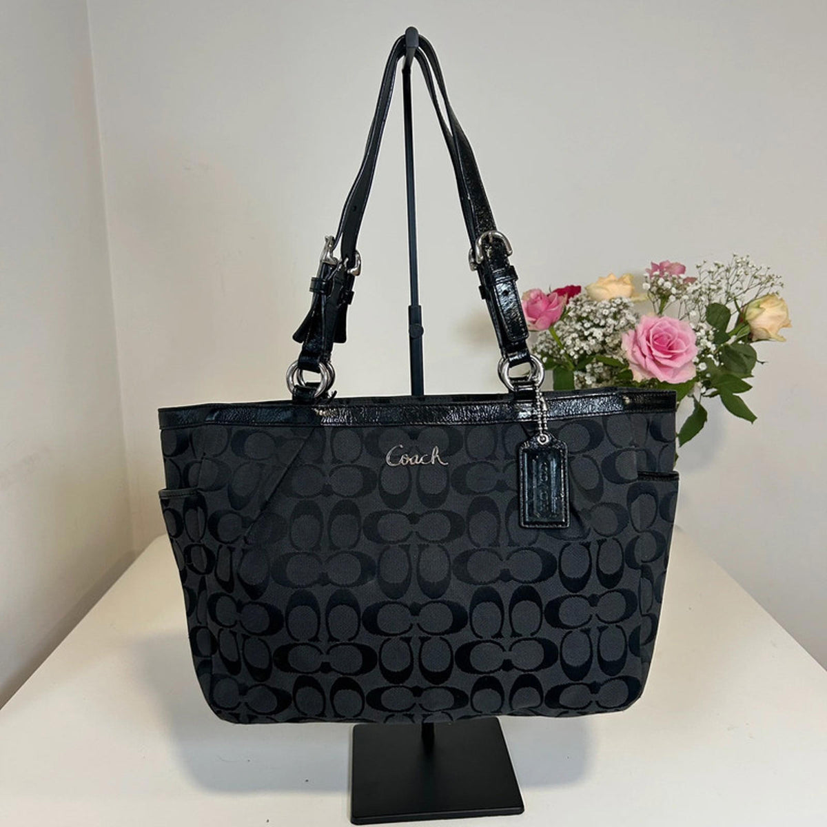 Vintage Black Signature Canvas Pleated Gallery Coach Bag D1160-F17726