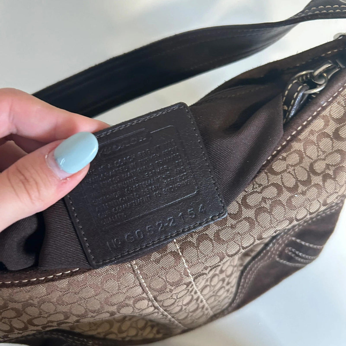 Coach Brown Soho Hobo Signature Logo Handbag G052-2154