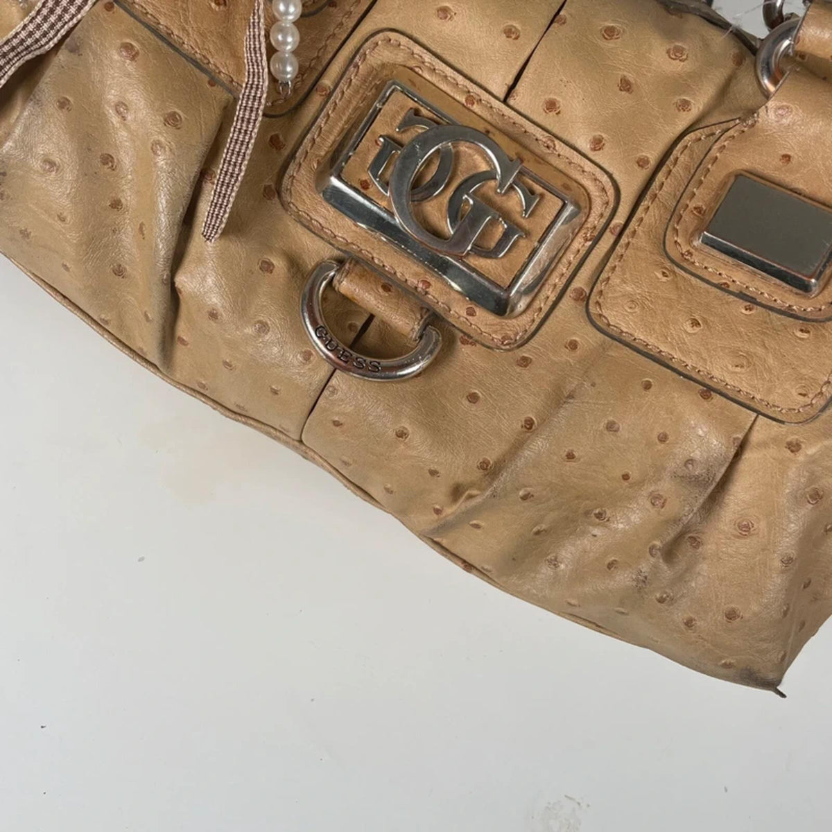 Y2K Vintage Guess Tan Leather Shoulder Handbag Silver Hardware