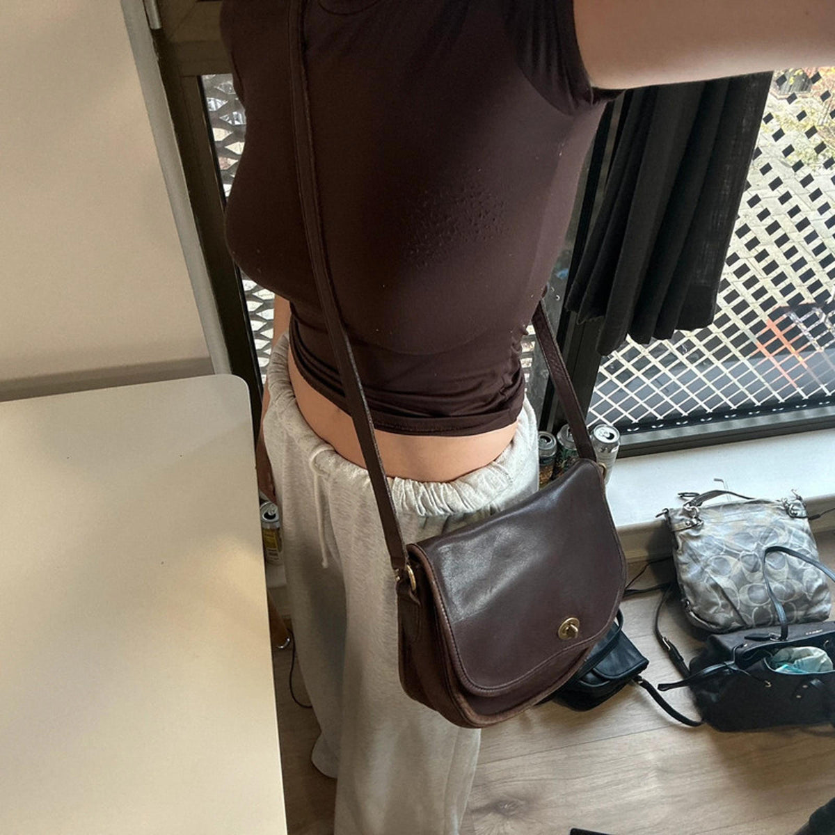 Coach Brown City Leather Shoulder Bag Gold Turnlock - H0C-9790