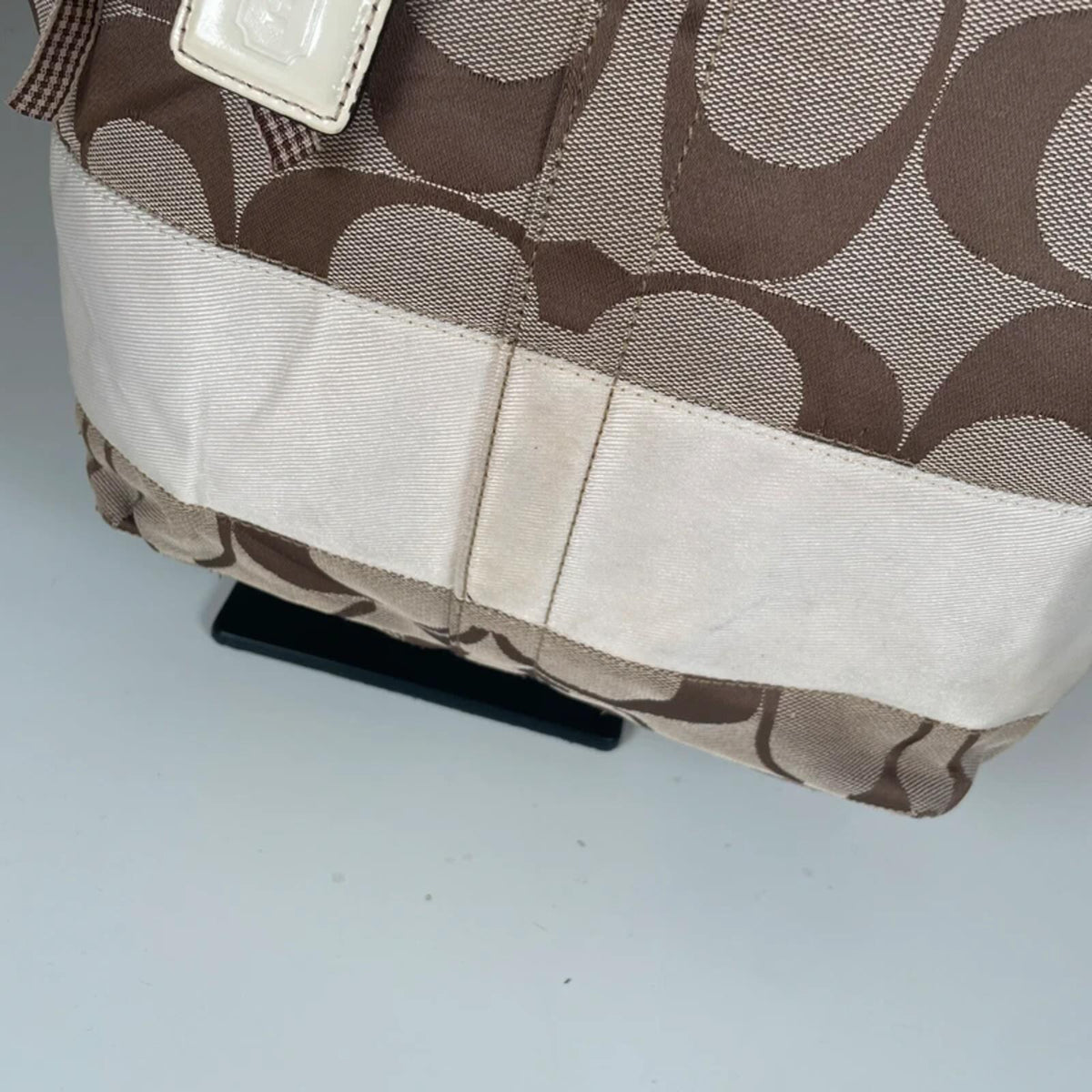 Coach Beige Signature Canvas Shoulder Tote Bag White Stripe A1068-F13548