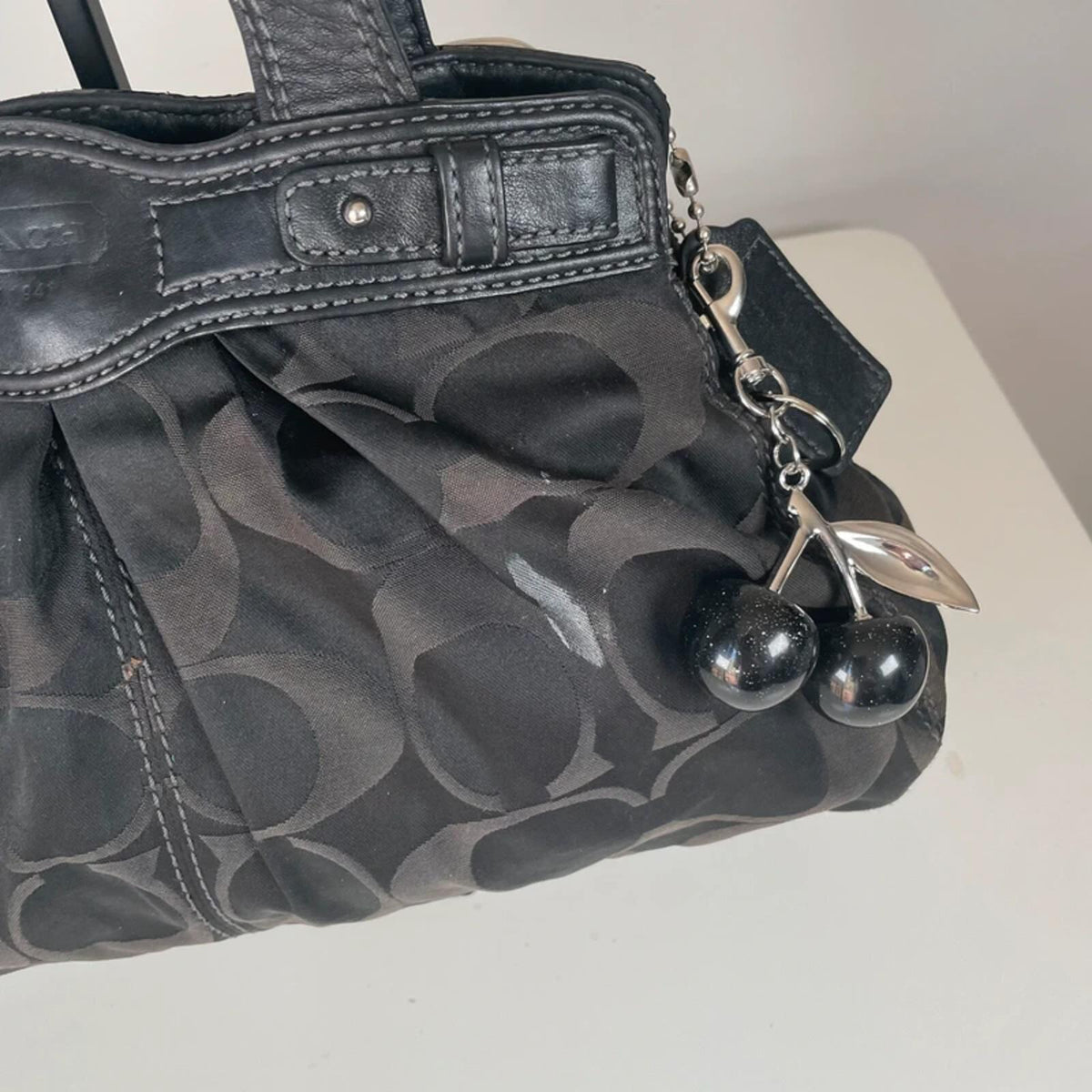 Coach Garnet Black Monogram Shoulder Bag Silver Turnlock G1069-F13906